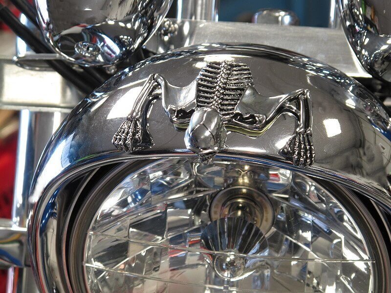 Large Skeleton Skull Chrome Statue Fender Visor Ornament 7 inch 7" Headlight Visor Trim For Harley Softail Dyna - pazoma