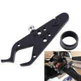 Universal Motorcycle Throttle Lock Cruise Control Clamp Aluminum Cruise Control Assist Rubber Ring Scooter Cruise Control Assist